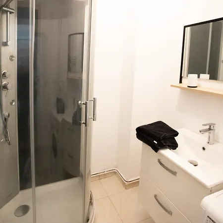 Le Albert 1Er Beziers Appartements Tout Equipes Buitenkant foto