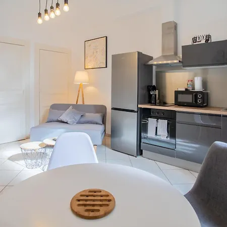 Le Albert 1Er Beziers Appartements Tout Equipes Buitenkant foto