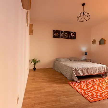 Le Albert 1Er Beziers Appartements Tout Equipes Buitenkant foto