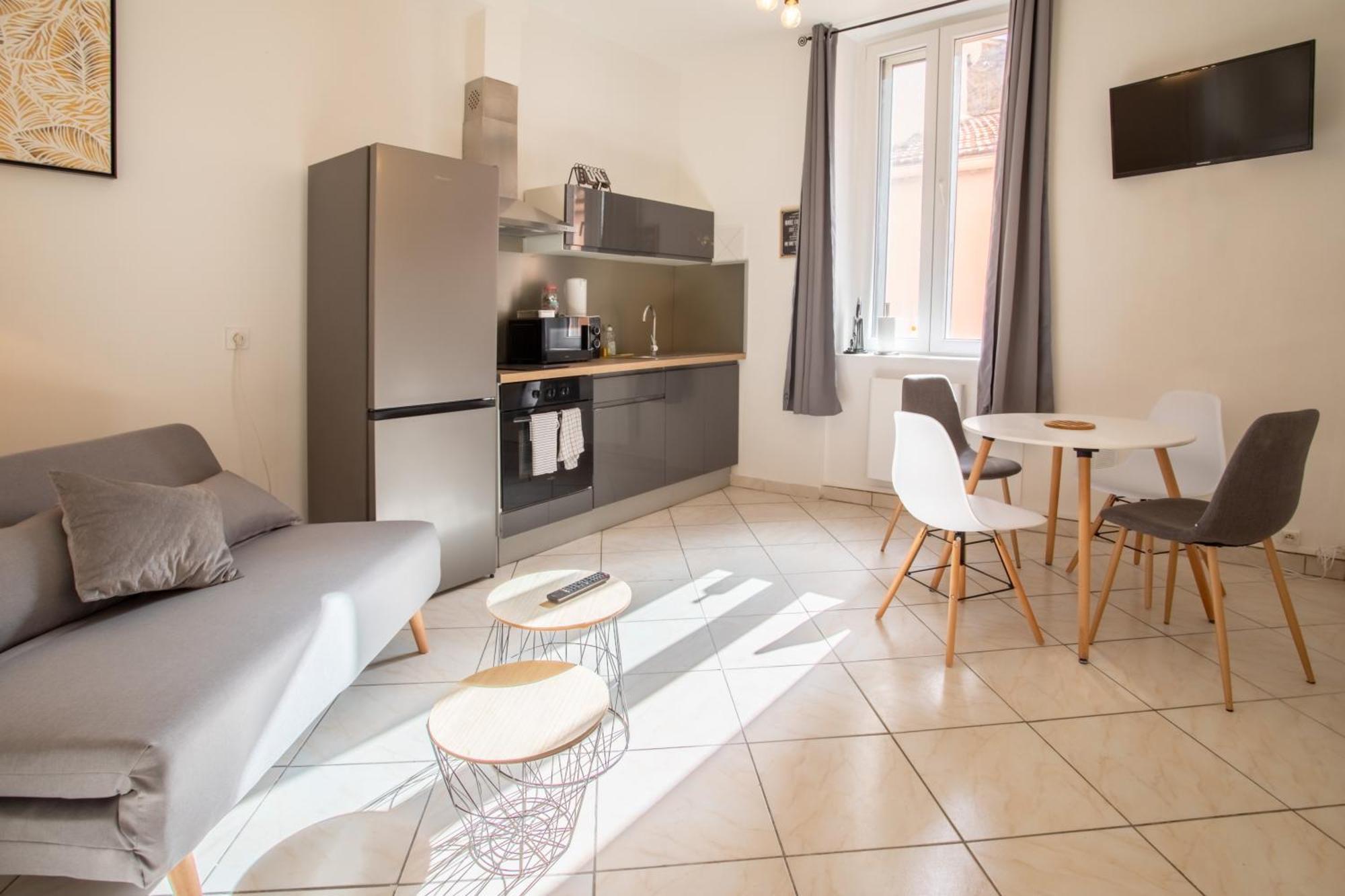 Le 1er Equipes Apartment Beziers