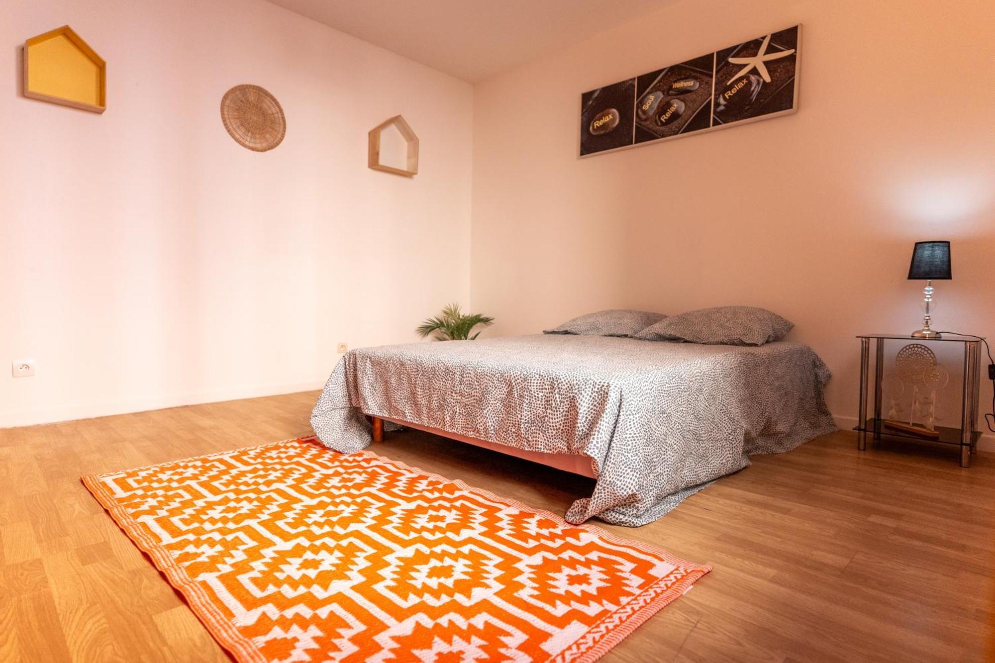 Le 1er Equipes Apartment *